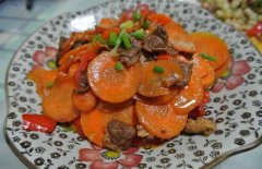 胡蘿卜炒肉的做法有哪些？